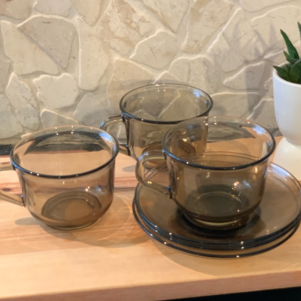 ARCOROC | Set of 3 | Smoked Glass Vintage Cups And Saucers
